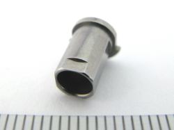 SUS420F 通信機器部品